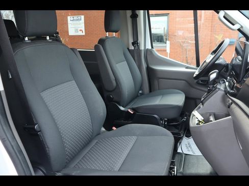 Used 2023 Ford Transit 350 XLT image 25