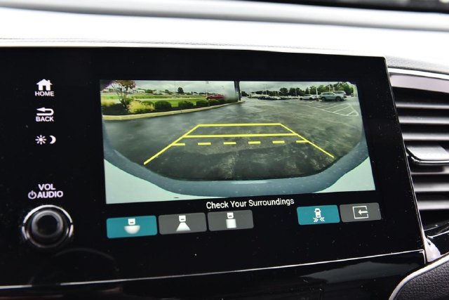 Used 2023 Honda Passport TrailSport image 14