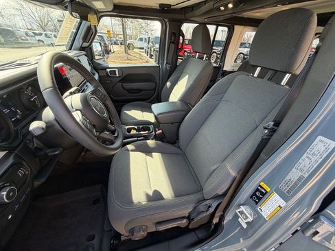 Used 2025 Jeep Wrangler Unlimited Sport S 4xe image 20