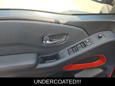 Used 2022 Nissan Frontier PRO-4X image 19