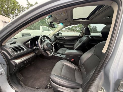 Used 2018 Subaru Legacy 3.6R Limited AWD/4WD image 18