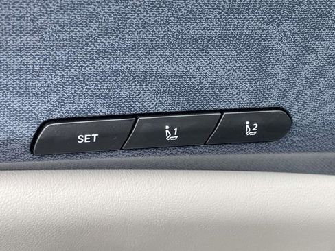 New 2026 Kia Carnival EX image 26