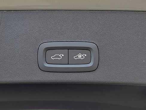 New 2026 Volvo XC40 B4 Core FWD image 14