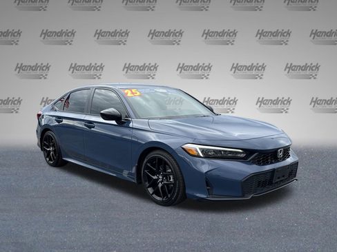 Used 2025 Honda Civic Sport image 2