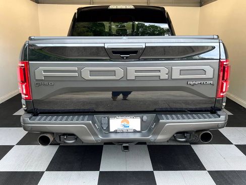 Used 2019 Ford F150 Raptor w/ Equipment Group 802A Luxury image 5