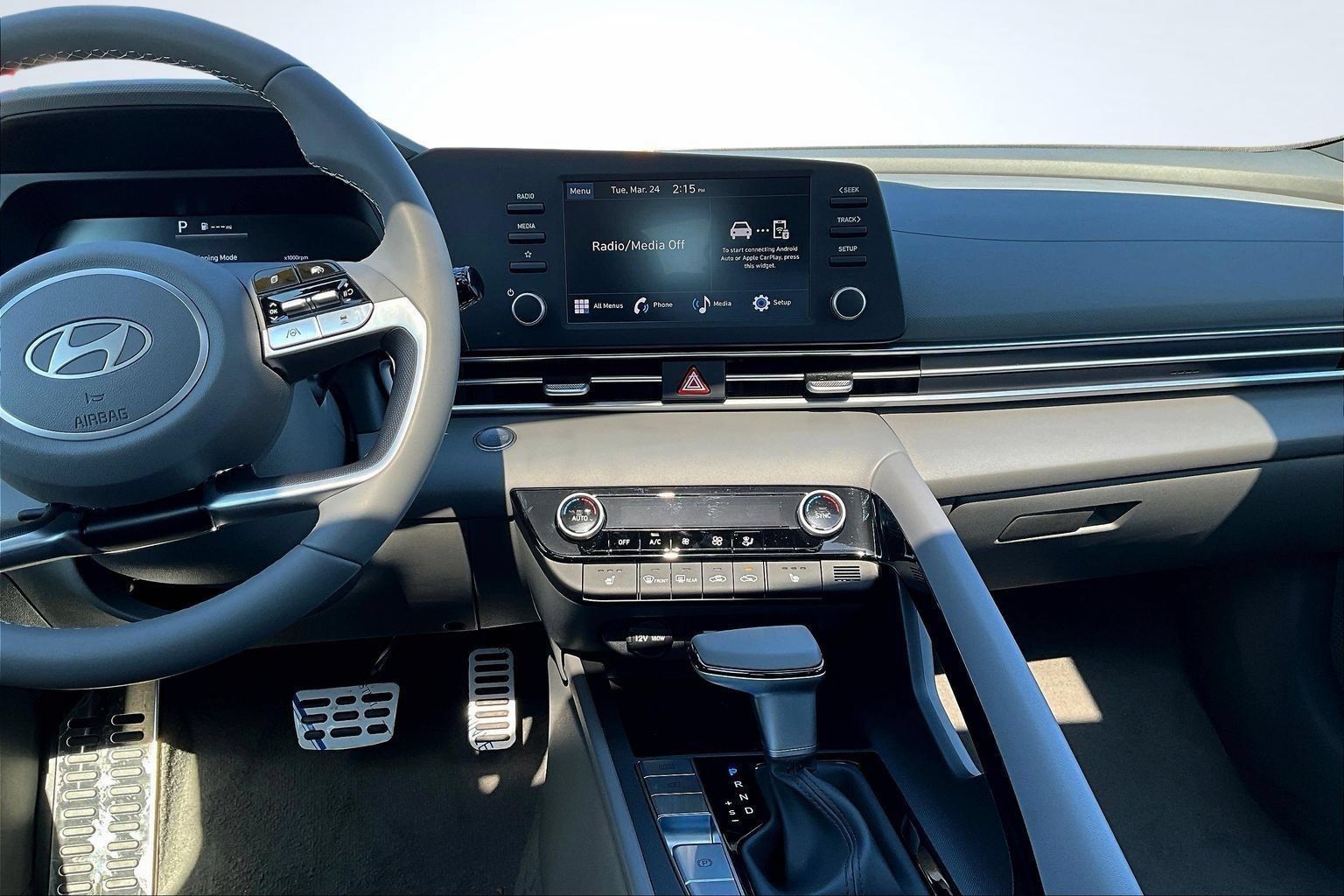 Used 2026 Hyundai Elantra SEL Sport Premium FWD image 6