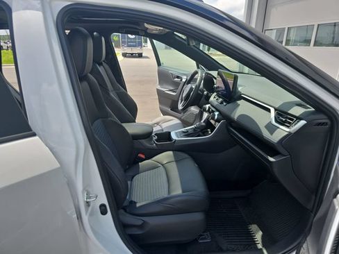 Used 2024 Toyota RAV4 XSE w/ Weather Package AWD/4WD image 12