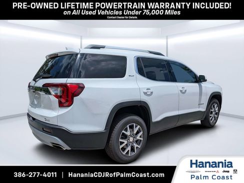 Used 2023 GMC Acadia SLT FWD image 3