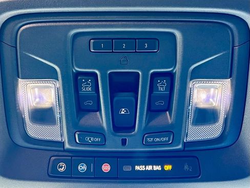 Used 2025 GMC Sierra 2500 Denali Ultimate image 34