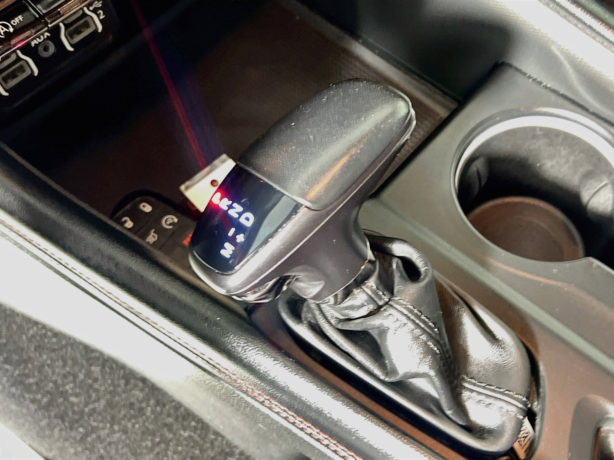Used 2025 Dodge Durango GT RWD image 23