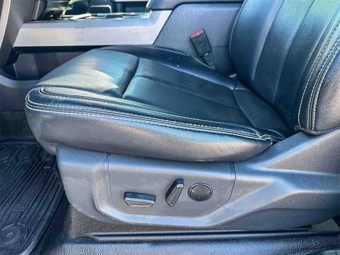 Used 2022 Ford F250 Lariat w/ Chrome Package image 15