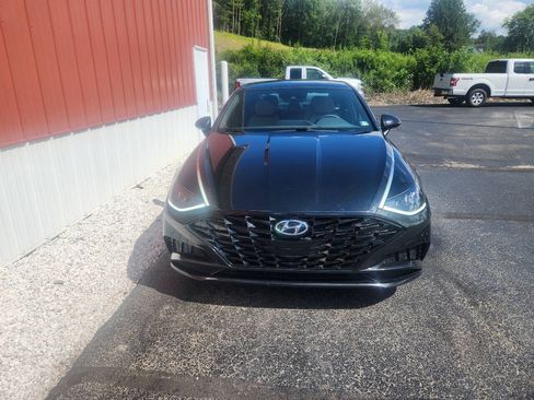 Used 2020 Hyundai Sonata SEL w/ Premium Package FWD image 4