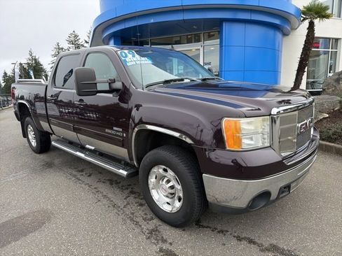 Used 2009 GMC Sierra 2500 W/T image 2