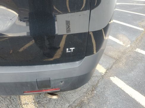 Used 2020 Chevrolet Traverse LT w/ LT Premium Package image 5