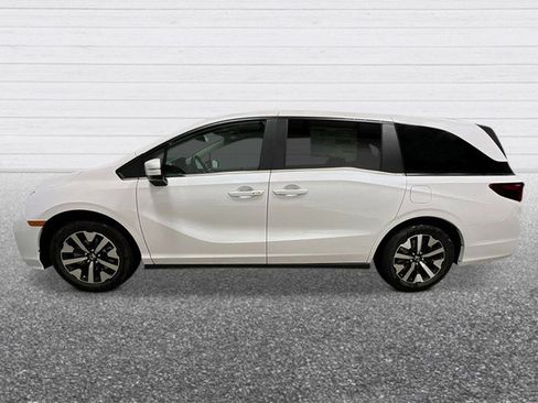 New 2026 Honda Odyssey EX-L image 3