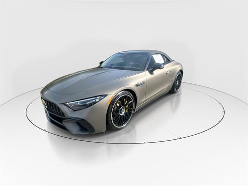 Used 2022 Mercedes-Benz SL 63 AMG 4MATIC image 4