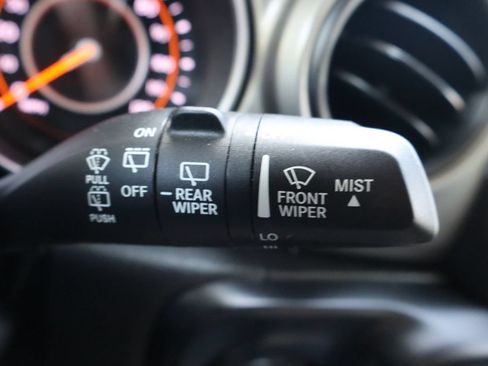 Used 2018 Jeep Wrangler Unlimited Sport AWD/4WD image 31