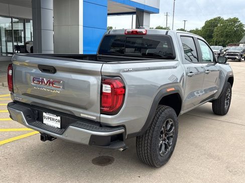 New 2025 GMC Canyon Elevation w/ Convenience Package image 3