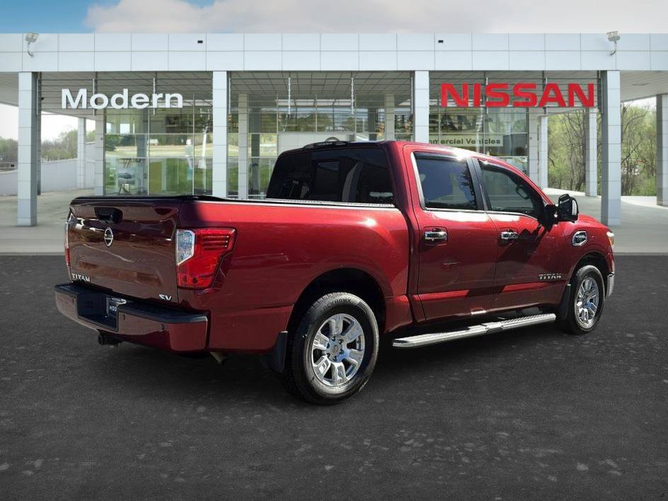 Used 2017 Nissan Titan SV RWD image 5