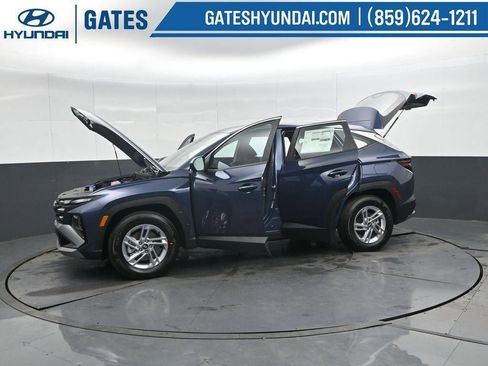 New 2026 Hyundai Tucson SE image 49