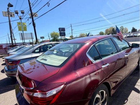 Used 2016 Honda Accord LX image 8