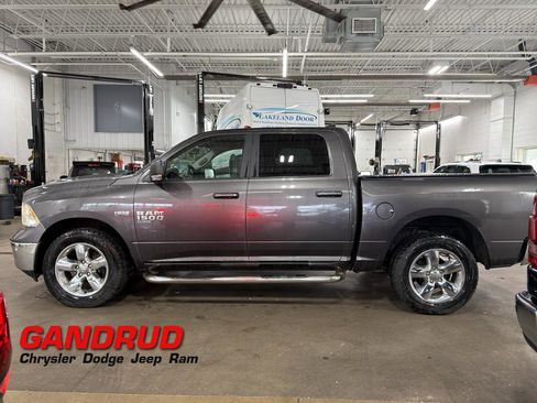 Used 2019 RAM 1500 Big Horn AWD/4WD image 1