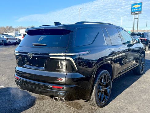 Certified 2024 Chevrolet Traverse RS w/ LPO, Floor Liner Package image 7