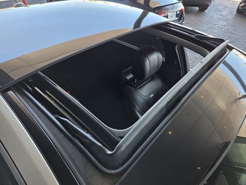 Used 2016 Mercedes-Benz Maybach S 600 image 24