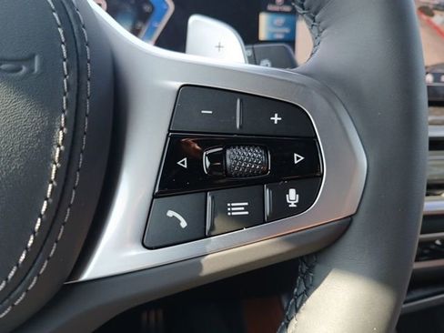 New 2026 BMW X5 xDrive50e image 28