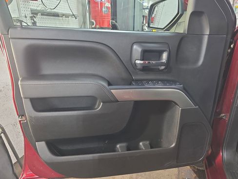 Used 2017 Chevrolet Silverado 1500 LT w/ All Star Edition AWD/4WD image 25