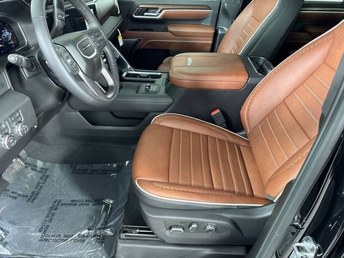 New 2026 GMC Sierra 2500 Denali Ultimate image 9