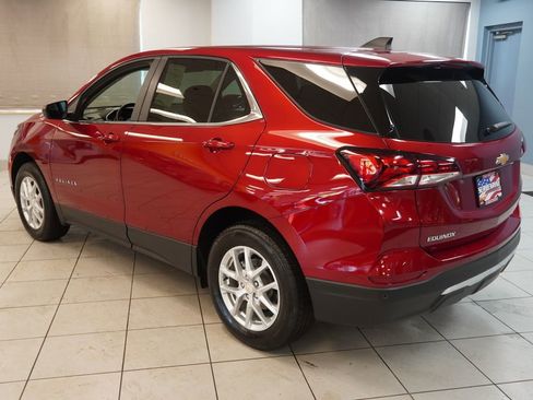 Used 2024 Chevrolet Equinox LT w/ LPO, Floor Liner Package AWD/4WD image 11