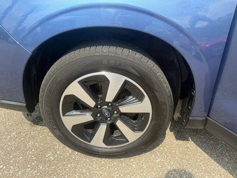 Used 2017 Subaru Forester 2.5i Limited w/ Popular Package #2 AWD/4WD image 29