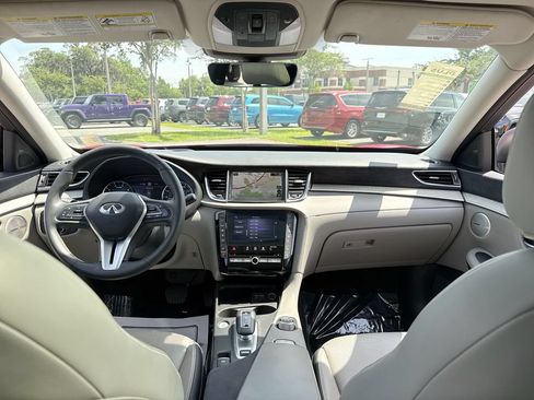 Used 2023 INFINITI QX50 Sensory AWD/4WD image 29
