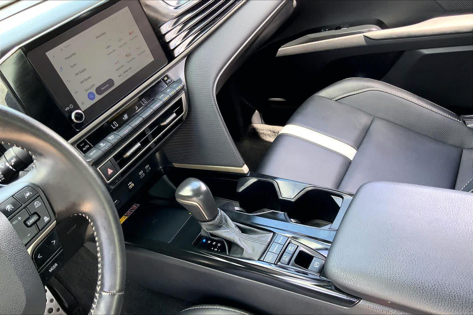 Certified 2025 Toyota Camry SE FWD image 16