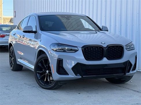 Used 2023 BMW X4 xDrive30i w/ M Sport Package image 2