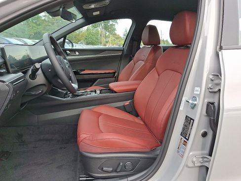 New 2026 Kia K5 GT-Line image 6