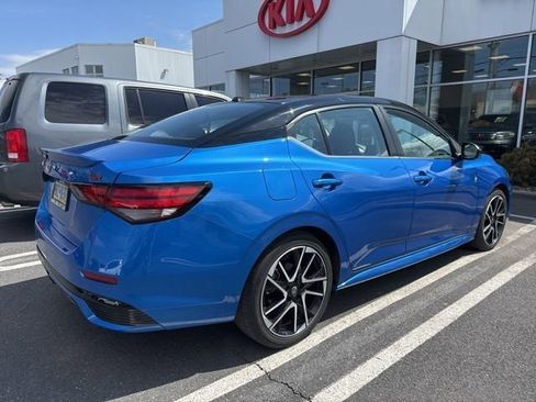 Used 2025 Nissan Sentra SR image 6