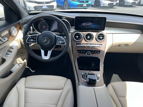 Used 2019 Mercedes-Benz C 300 Sedan image 7