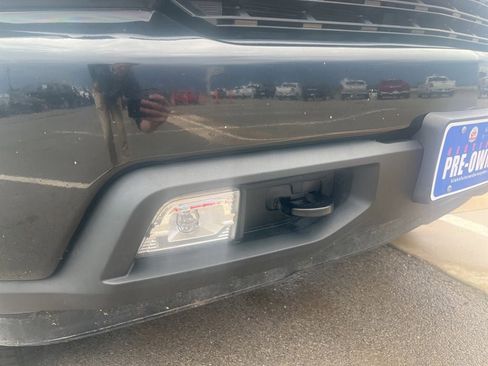 Used 2020 Chevrolet Silverado 1500 RST w/ Texas Edition RWD image 10