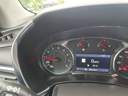 Used 2022 Chevrolet Equinox LT AWD/4WD image 18