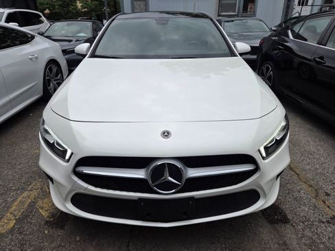 Used 2019 Mercedes-Benz A 220 4MATIC image 2