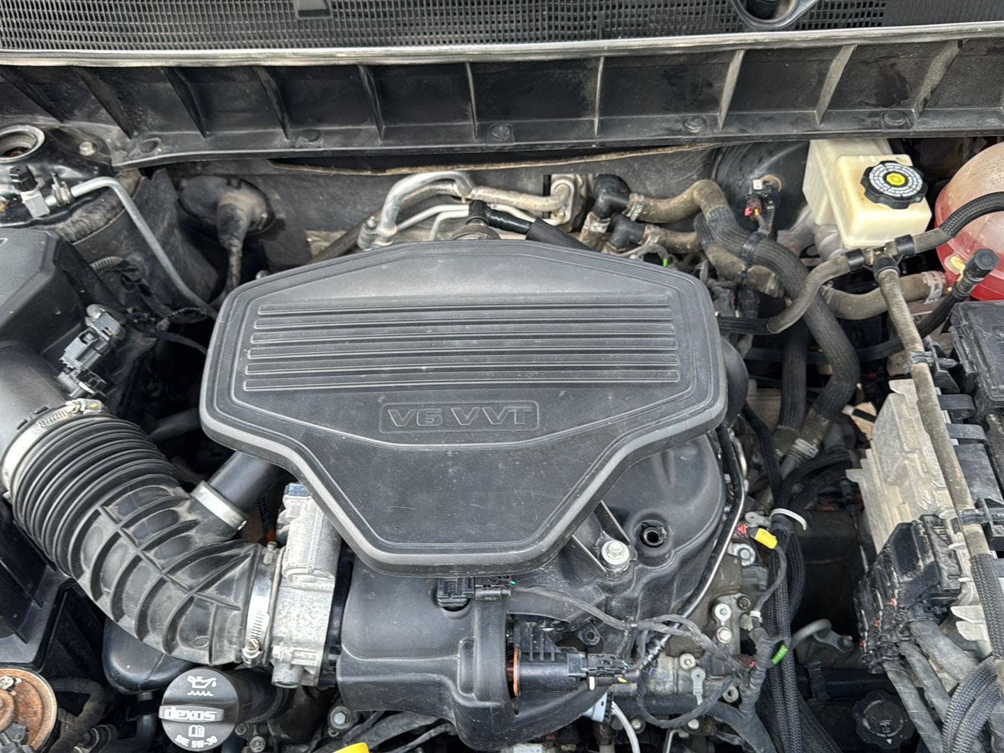 Used 2017 GMC Acadia Denali AWD/4WD image 30