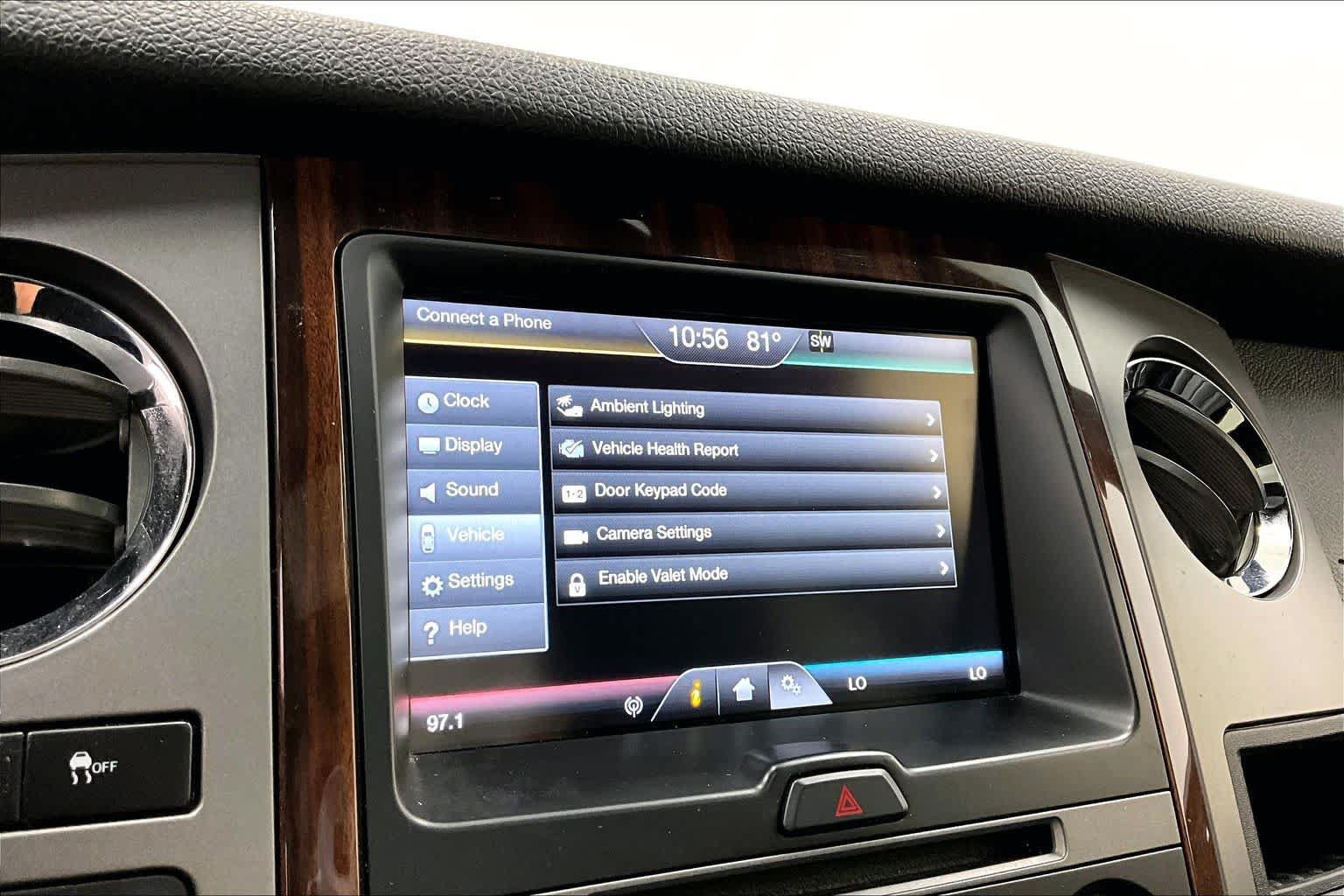Used 2015 Ford Expedition Platinum AWD/4WD image 32