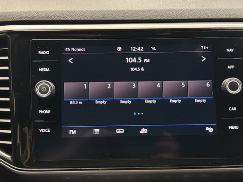 Used 2020 Volkswagen Atlas Cross Sport SEL AWD/4WD image 30