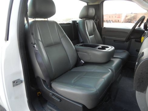 Used 2012 Chevrolet Silverado 1500 W/T RWD image 29