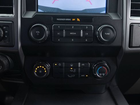 Used 2019 Ford F150 XLT w/ XTR Package AWD/4WD image 40