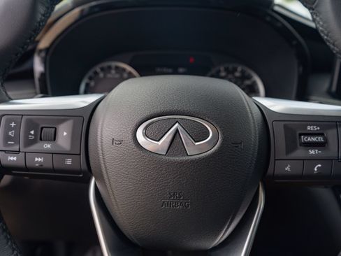 Certified 2023 INFINITI QX60 Pure FWD image 11