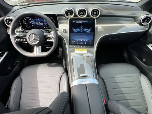 New 2026 Mercedes-Benz GLC 300 4MATIC image 21