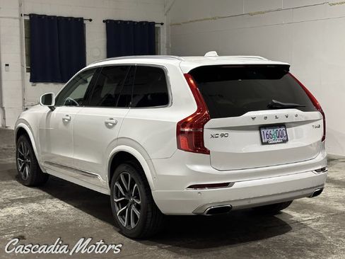 Used 2016 Volvo XC90 T6 AWD/4WD image 6